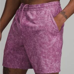 Lululemon Mens 9” Short - Lined